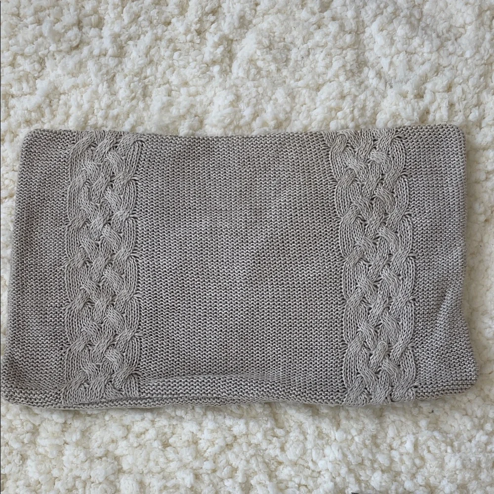 Restoration Hardware Cable Knit Pillow Cover in Soft Gray